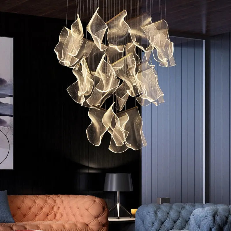 The Chandelier Decorfaure