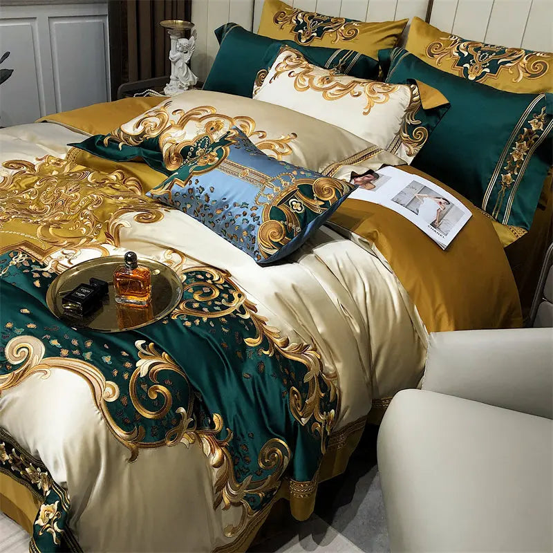 Vintage Silk Embroidered Bedding Set Decorfaure